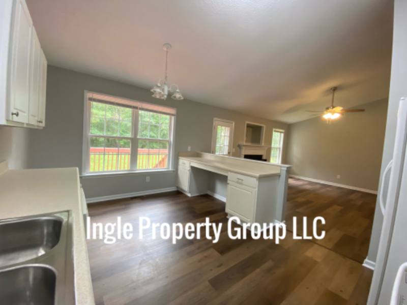 House for rent at 375 Sommerset Dr, Clayton, NC 27520