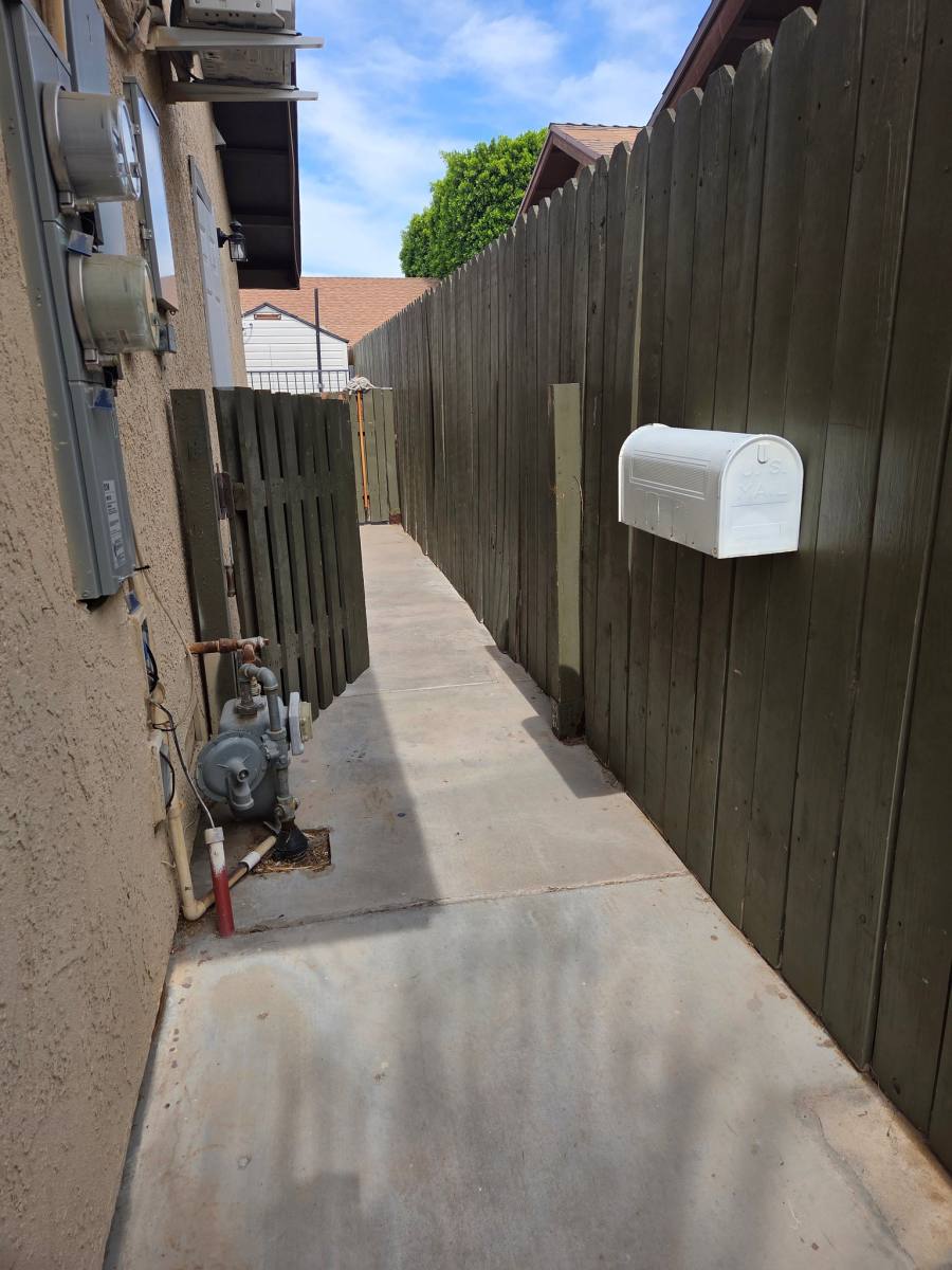 House for rent at 1216 W Calle De Oro, Calexico, CA 92231