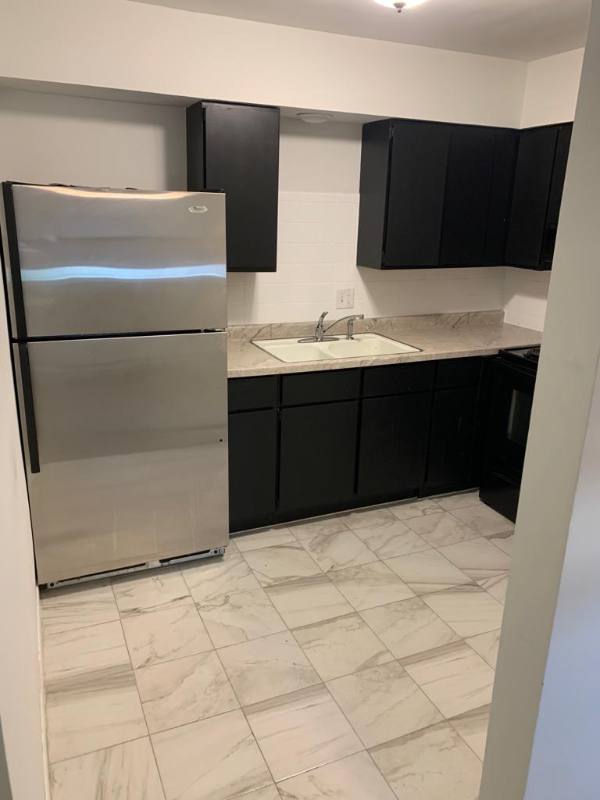 1017 N Schuyler Ave #3, Kankakee, IL 60901 - Apartment for Rent