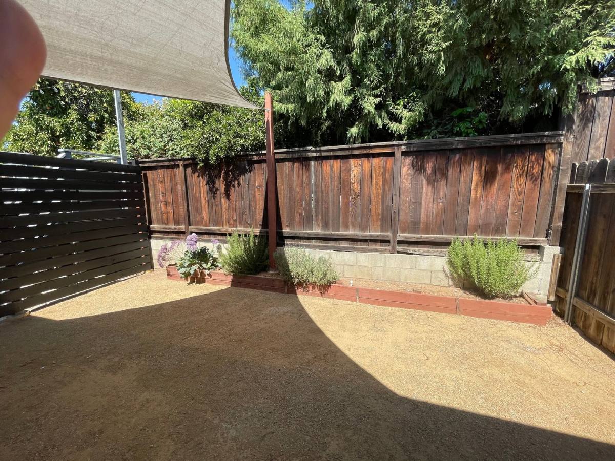 Apartment for rent at 137 Hastings, Redlands, CA 92373