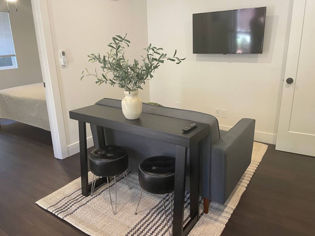 Apartment for rent at 137 Hastings, Redlands, CA 92373