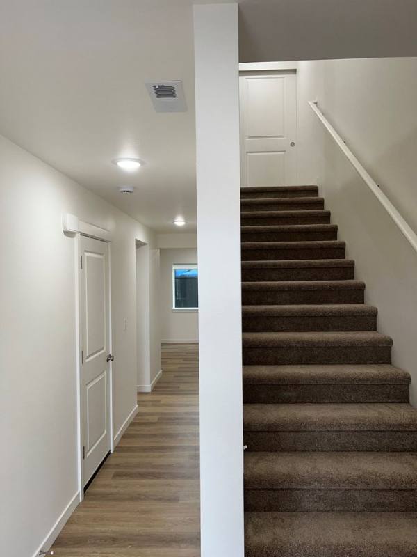 Townhouse for rent at 2711 Niki Lane #BLDG D8, Centralia, WA 98531