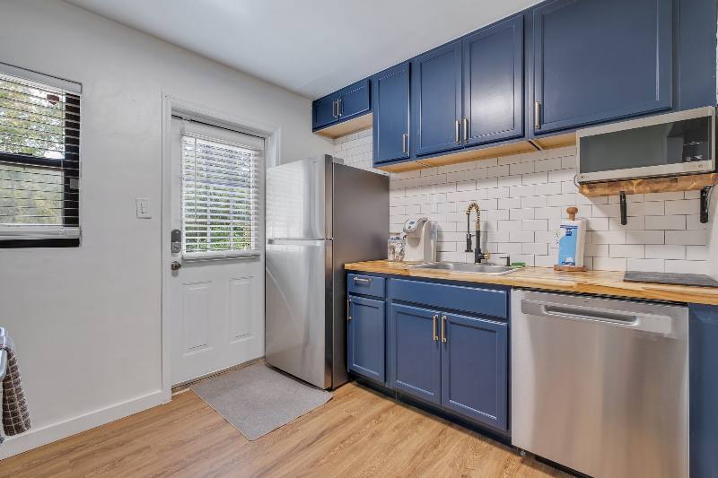 Apartment for rent at 1451 -1453 Fisher Lane, Tallahassee, FL 32301