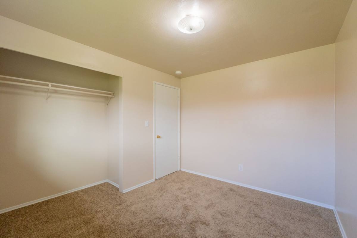 Apartment for rent at 10922 Freiday St SW, Lakewood, WA 98499