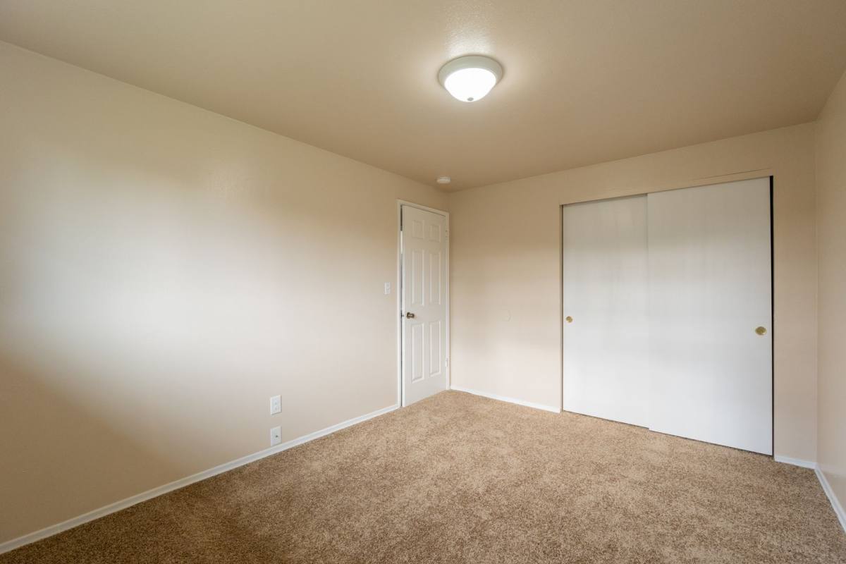 Apartment for rent at 10922 Freiday St SW, Lakewood, WA 98499