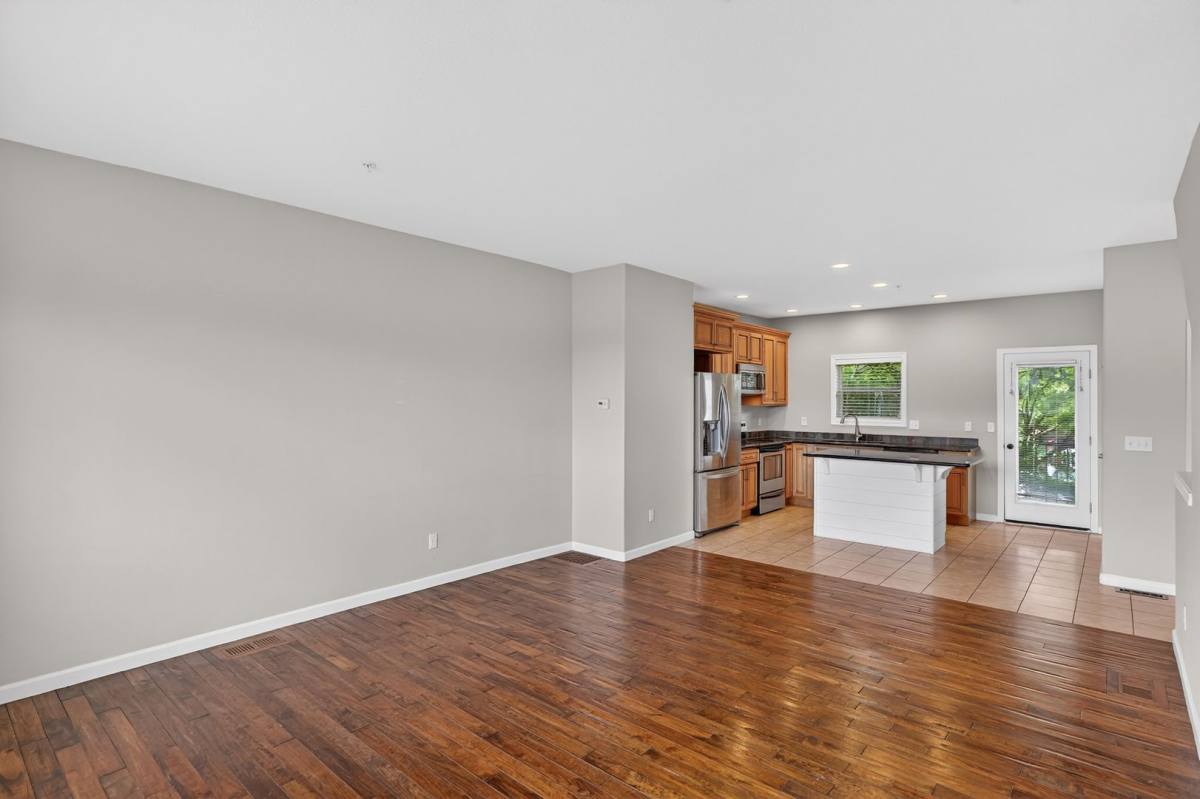 Townhouse for rent at 2623 SE 109th Ave, Portland, OR 97266