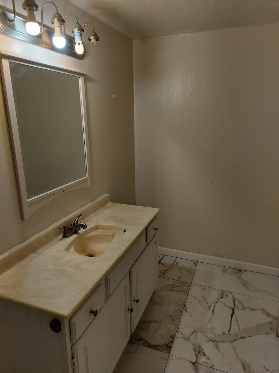 House for rent at 1586 Bonnell Ave, Gridley, CA 95948