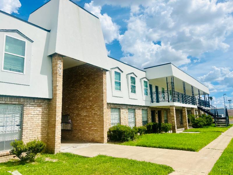 5909 Santa Maria #32A, Laredo, TX 78041 - Apartment for Rent