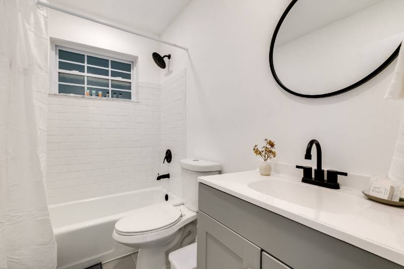 Apartment for rent at 3700 NW 58th Ave #25, Miami, FL 33166