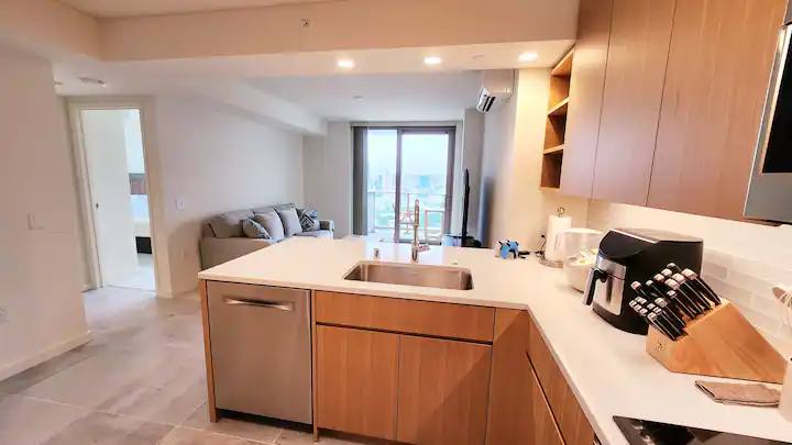 Apartment for rent at 1388 Kapiolani Blvd #3810, Honolulu, HI 96814