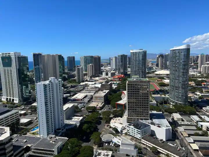 Apartment for rent at 1388 Kapiolani Blvd #3810, Honolulu, HI 96814