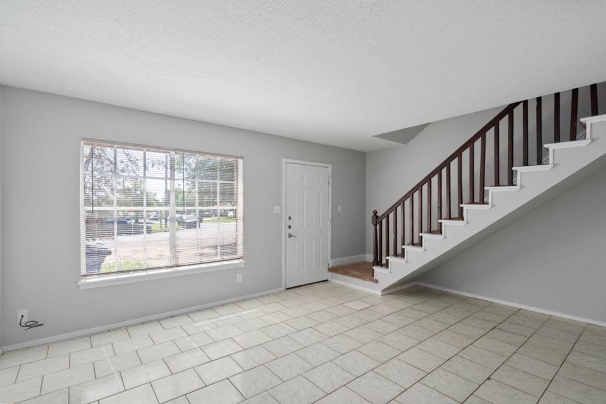 Apartment for rent at 5800 Belmoor Dr, Austin, TX 78723