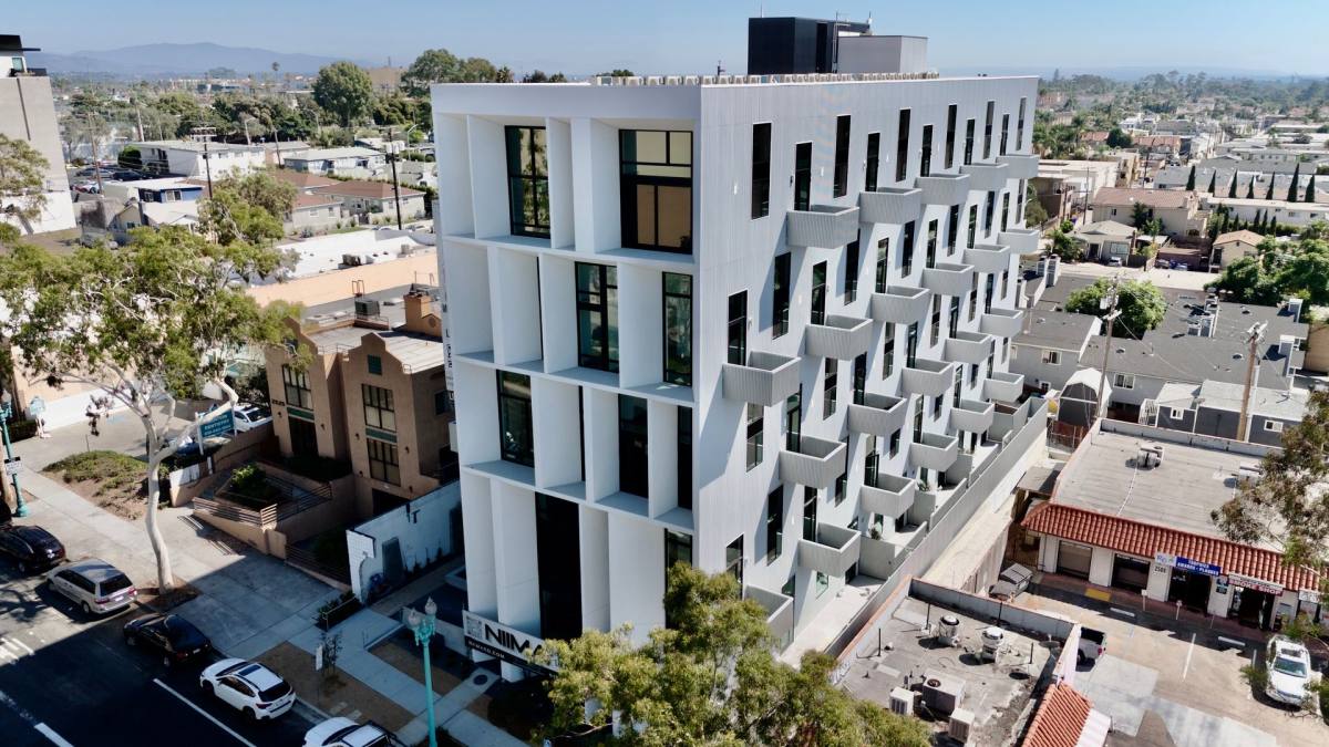 Apartment for rent at 2519 El Cajon Blvd, San Diego, CA 92104