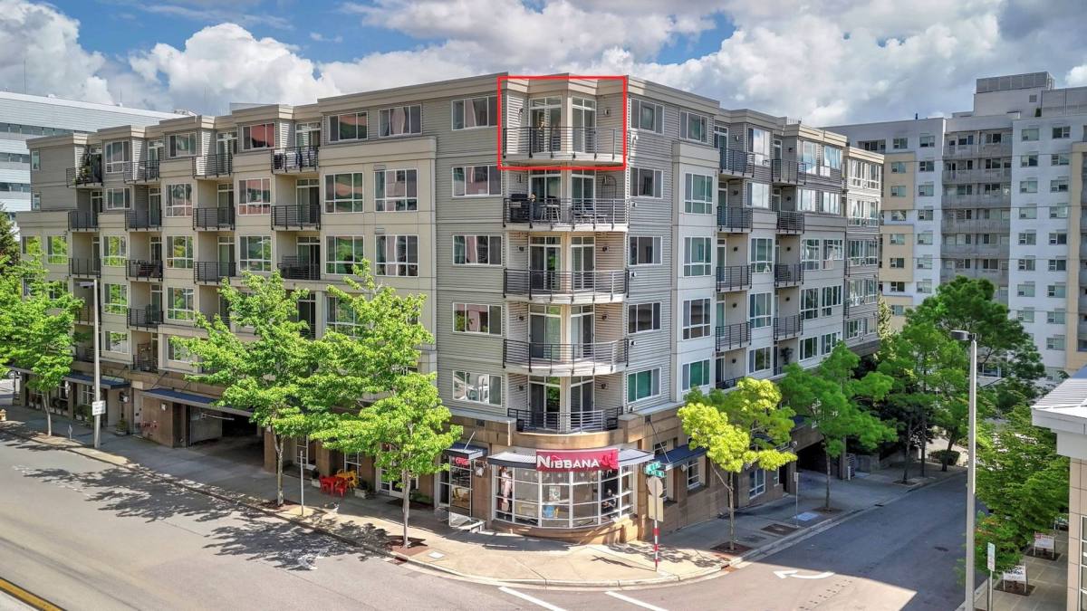 Condo for rent at 300 110th Ave NE, Bellevue, WA 98004