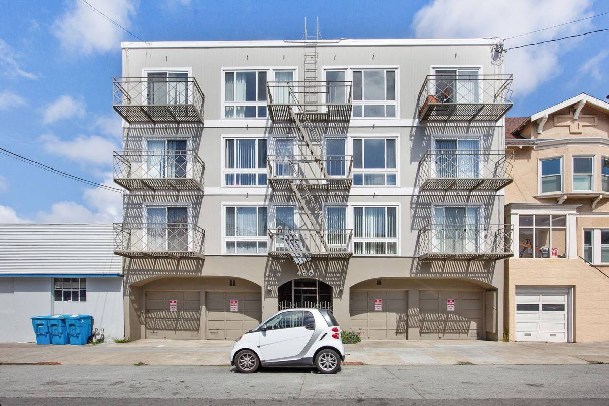 Apartment for rent at 420 7th Ave, San Francisco, CA 94118