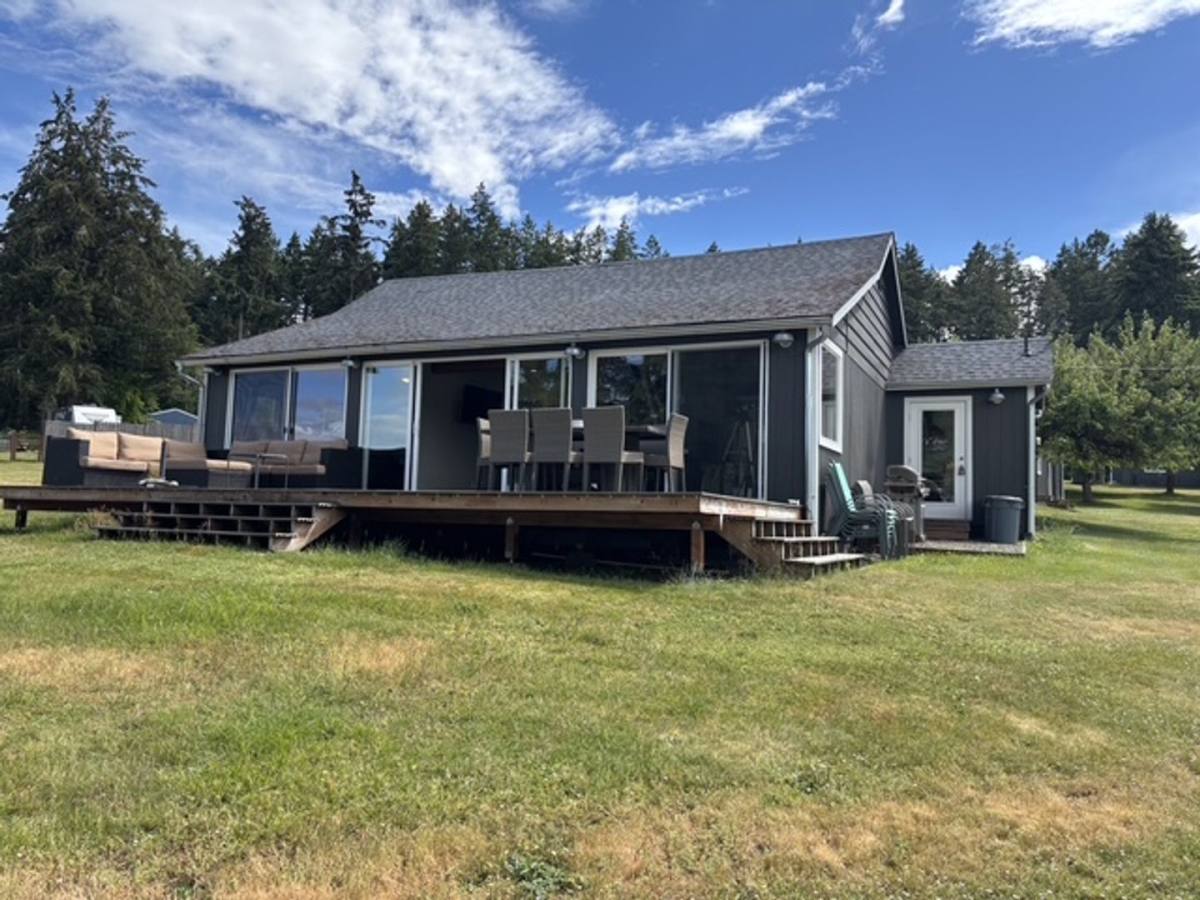 House for rent at 8409 Penny Lane, Anderson Island, WA 98303