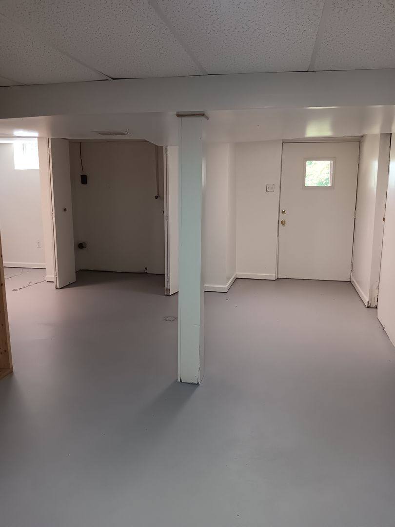 Apartment for rent at 726 Adams Ave, Cumberland, MD 21502