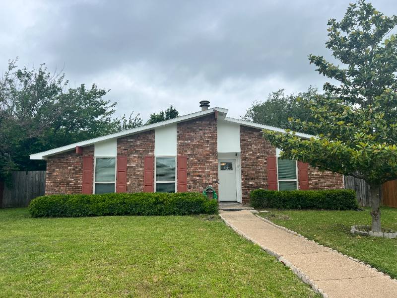 House for rent at 1405 Meandering Way, Garland, TX 75040