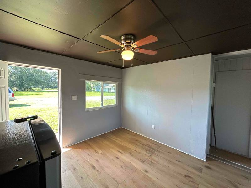 Apartment for rent at 8010 SE US-Highway 301 #2C, Hawthorne, FL 32640