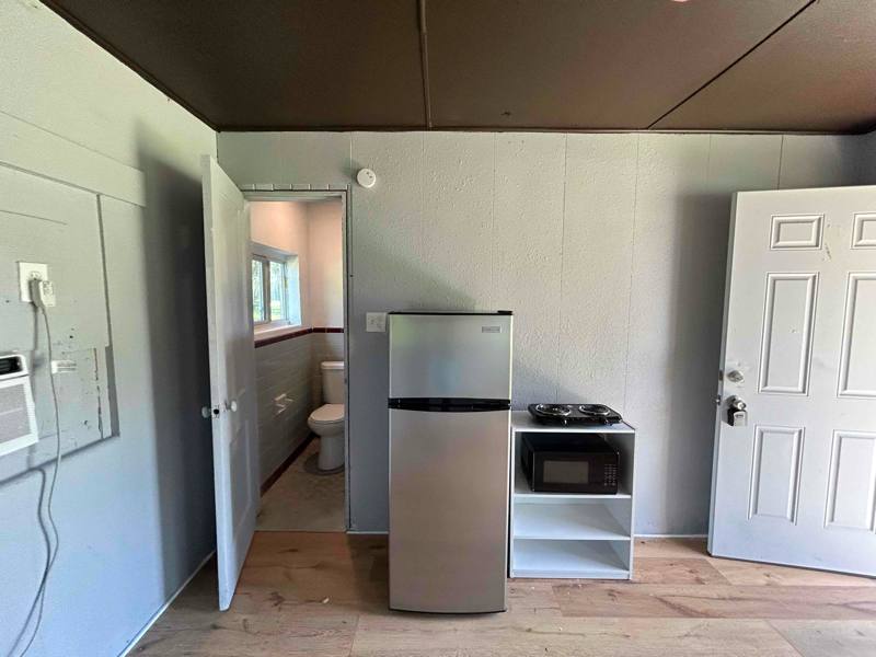 Apartment for rent at 8010 SE US-Highway 301 #2C, Hawthorne, FL 32640