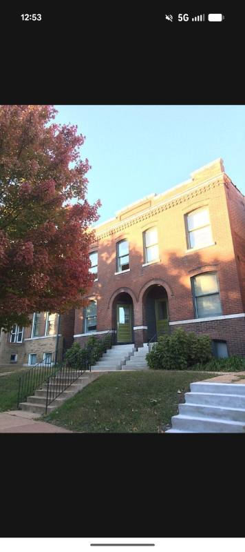 Apartment for rent at 4549-4551 Oakland Ave #4549A, Saint Louis, MO 63110