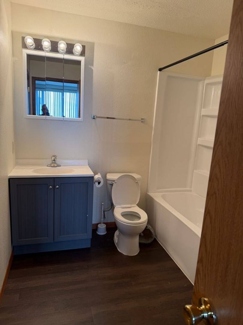 Apartment for rent at 724 S 18th St, Norfolk, NE 68701