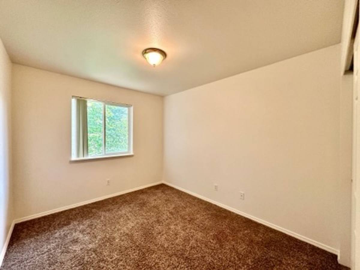 Apartment for rent at 382, 84, 86, 88 Leadora Lane, Coeur D Alene, ID 83815