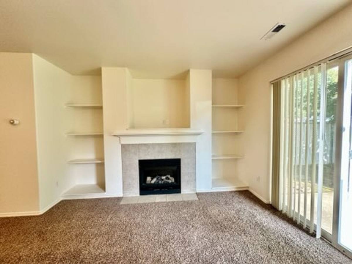 Apartment for rent at 382, 84, 86, 88 Leadora Lane, Coeur D Alene, ID 83815