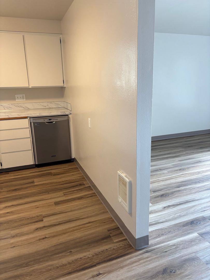 Apartment for rent at 160-190 King St S, Salem, OR 97302