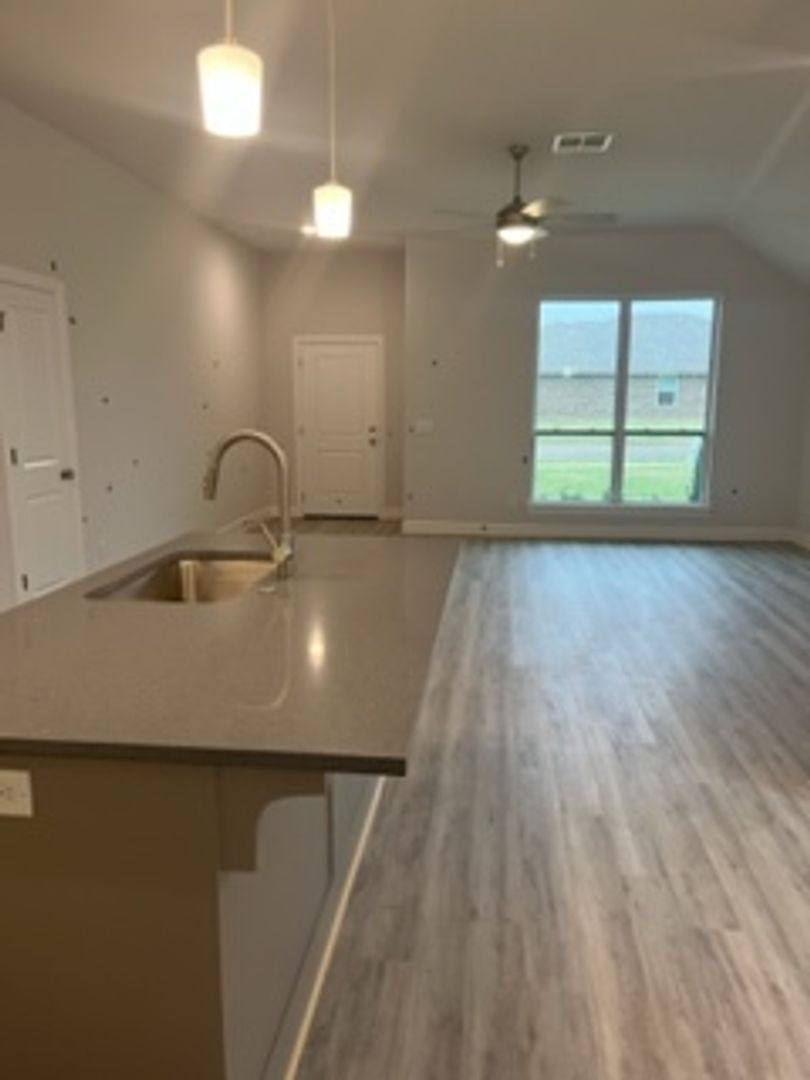House for rent at 16009 Capulet Dr, Edmond, OK 73013