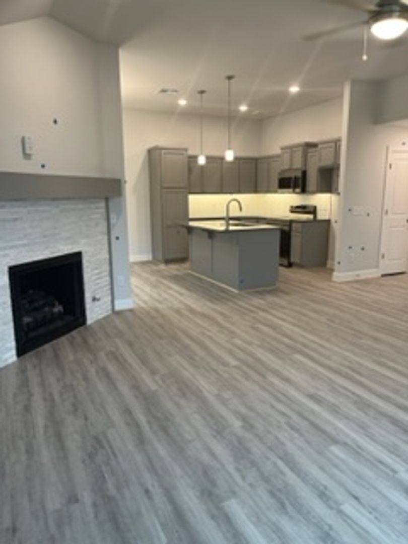 House for rent at 16009 Capulet Dr, Edmond, OK 73013