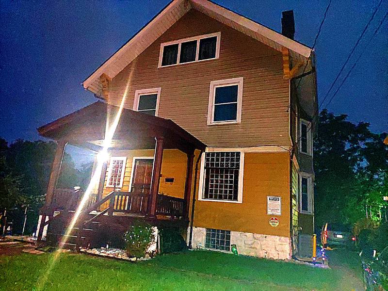 House for rent at 907 Lexington Ave #A, Cincinnati, OH 45229