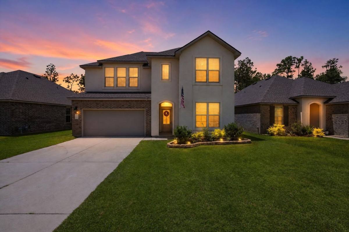 House for rent at 1708 Sawgrass Dr, Westlake, LA 70669