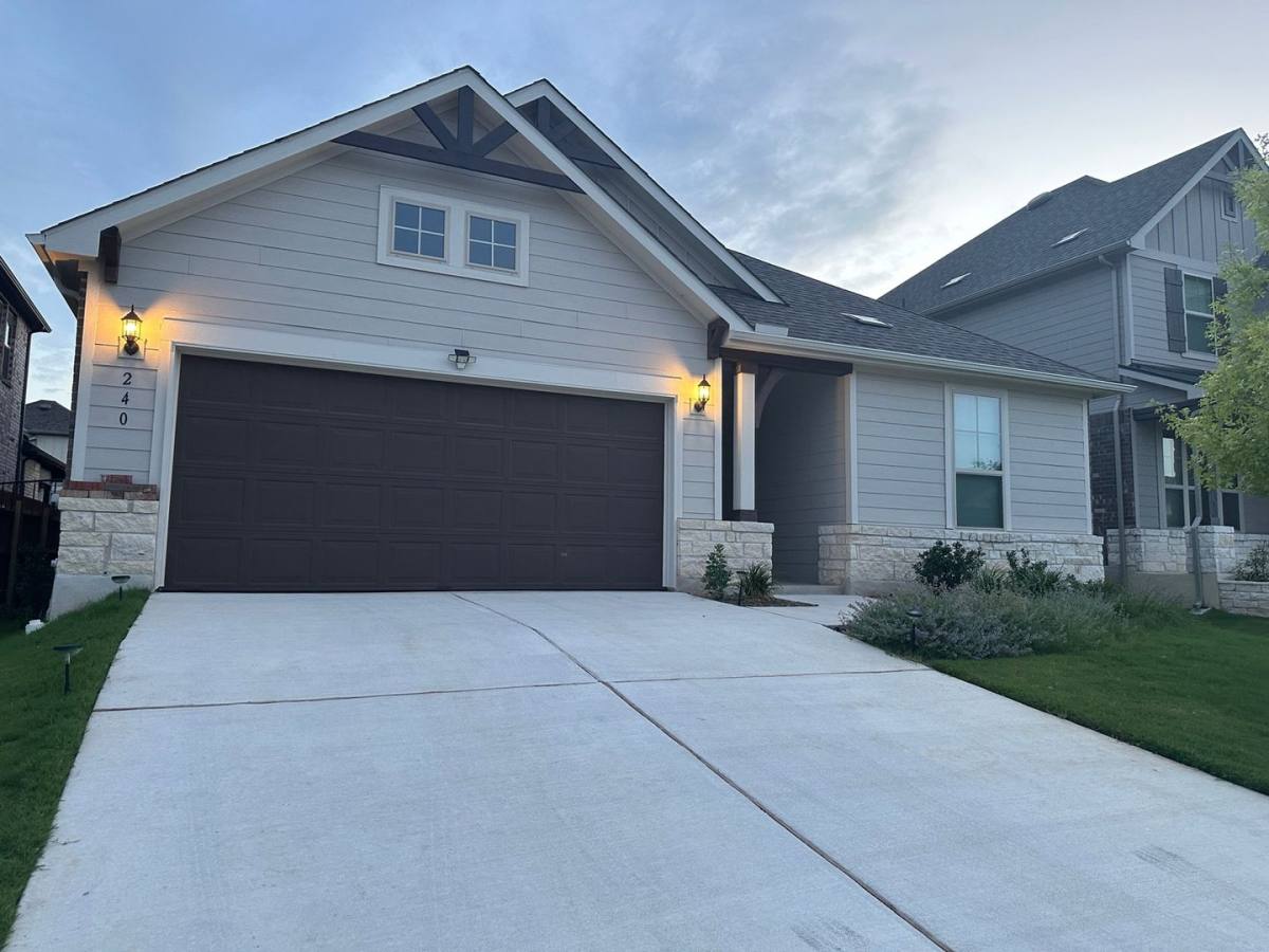 House for rent at 240 Canyoncrest Way, Liberty Hill, TX 78642