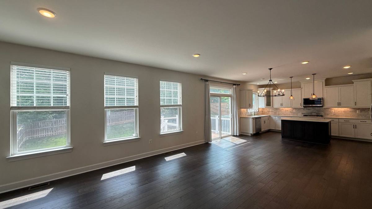 House for rent at 352 Pear Blossom Rd, Stafford, VA 22554