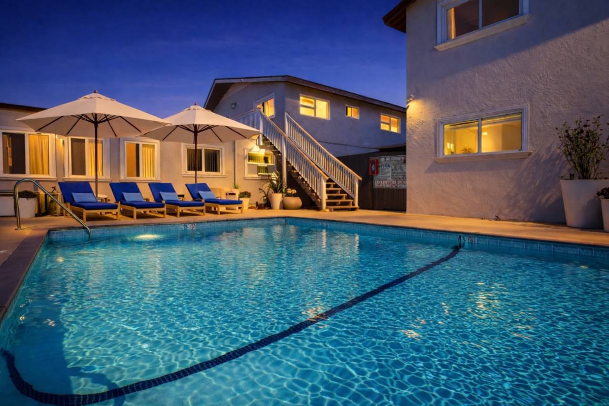 Apartment for rent at 330 W I St, Encinitas, CA 92024