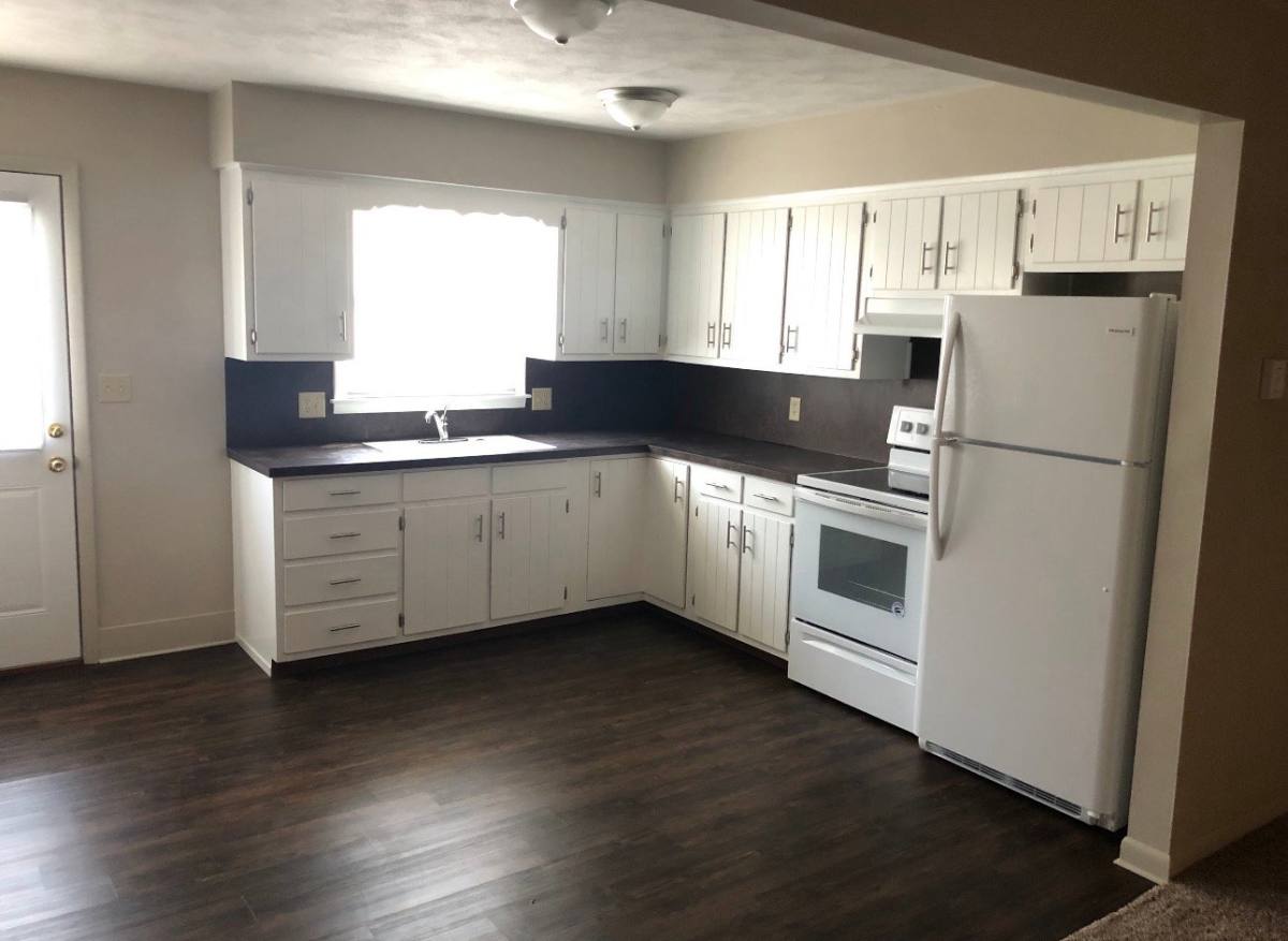 Apartment for rent at 11978 Wapakoneta Buckland Rd #19, Wapakoneta, OH 45895