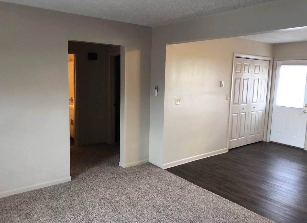 Apartment for rent at 11978 Wapakoneta Buckland Rd #19, Wapakoneta, OH 45895