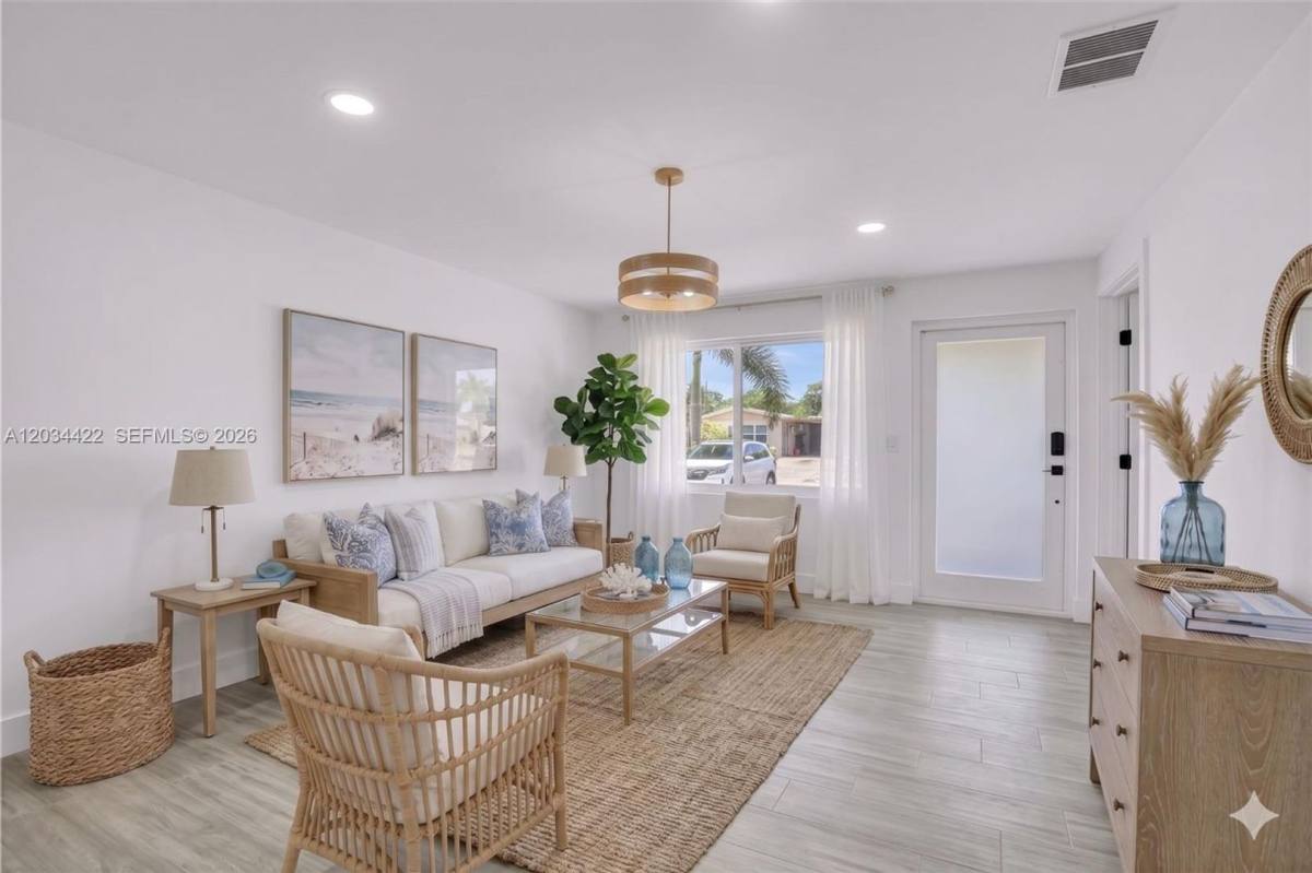 House for rent at 311 NW 12th Ave, Delray Beach, FL 33444