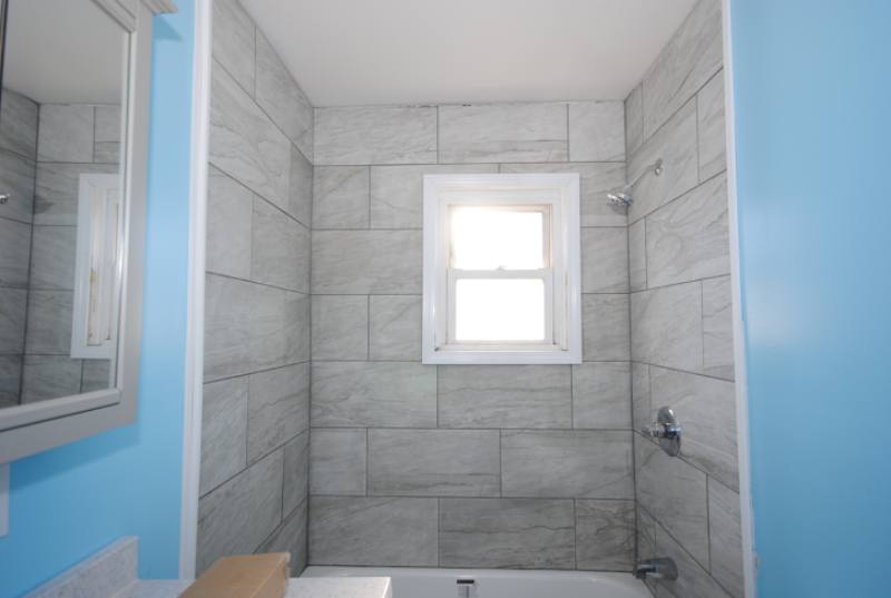 Apartment for rent at 142 Jencks St #3, Fall River, MA 02723