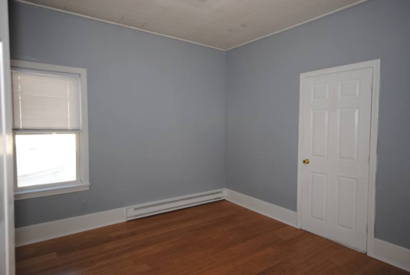 Apartment for rent at 142 Jencks St #3, Fall River, MA 02723