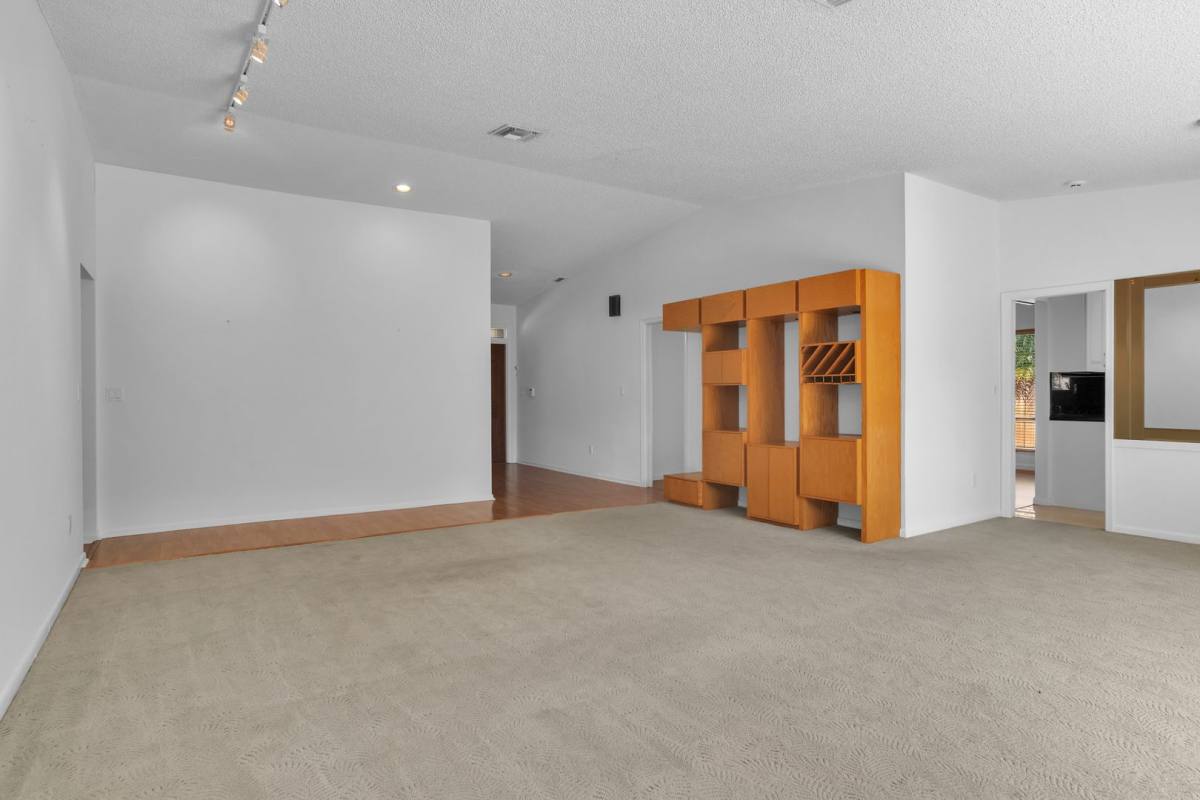 House for rent at 21131 Highland Lakes Blvd, Miami, FL 33179