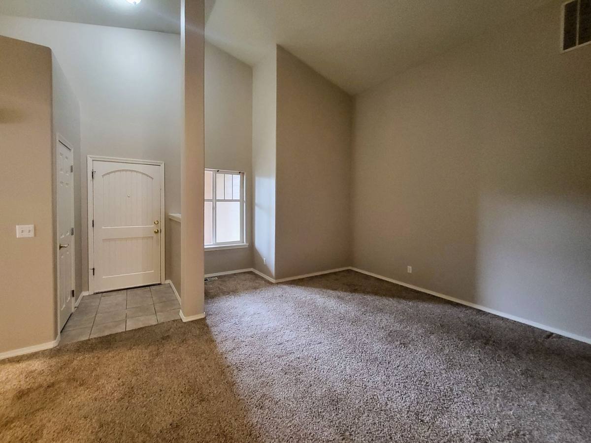 House for rent at 2345 Mule Deer Court NW, Salem, OR 97304