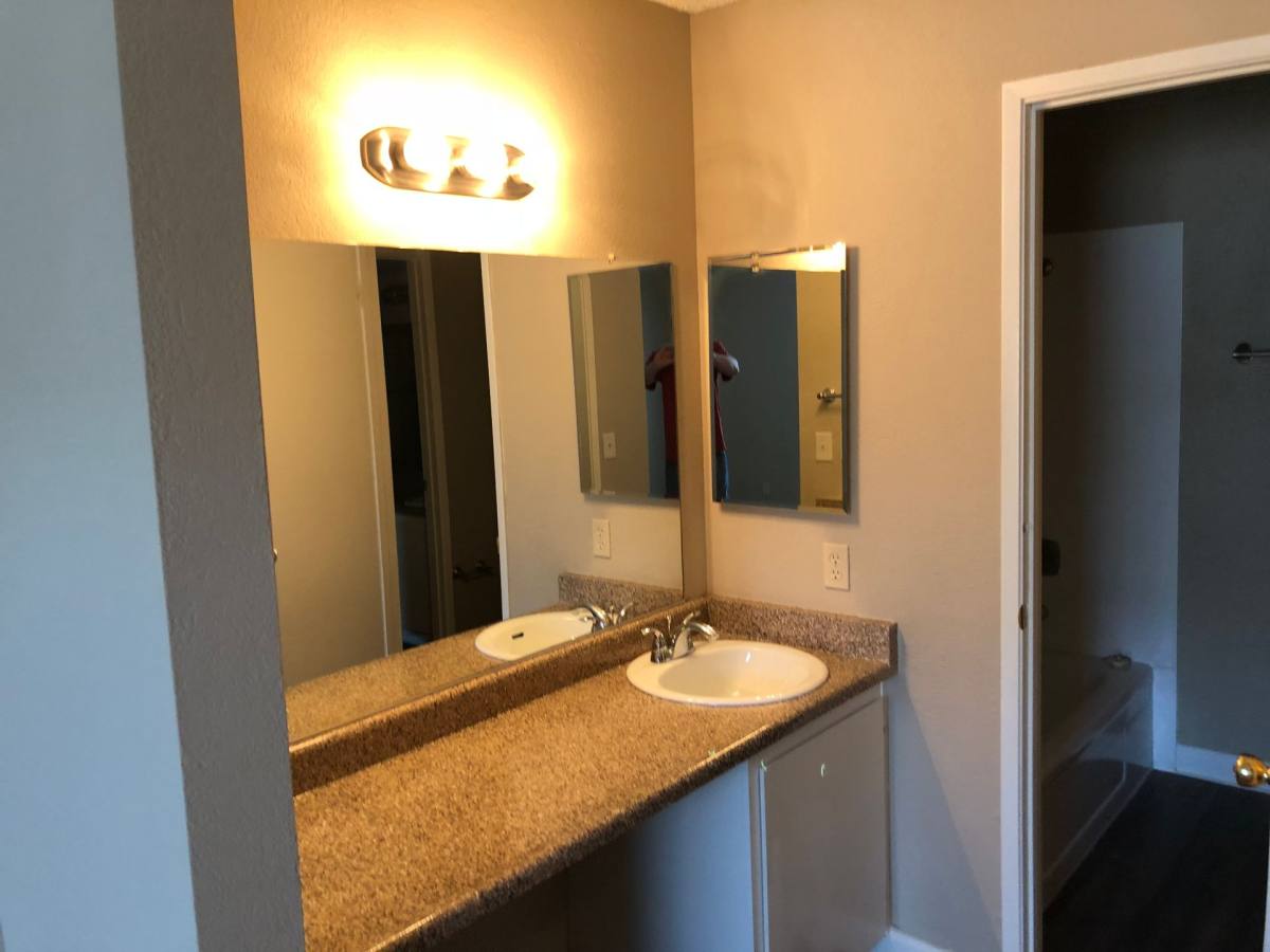 Apartment for rent at 8633 Fair Oaks Blvd, Carmichael, CA 95608