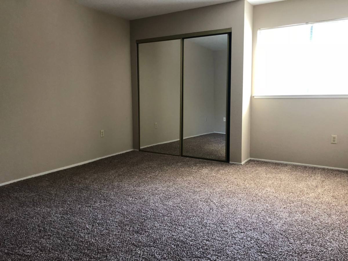 Apartment for rent at 8633 Fair Oaks Blvd, Carmichael, CA 95608