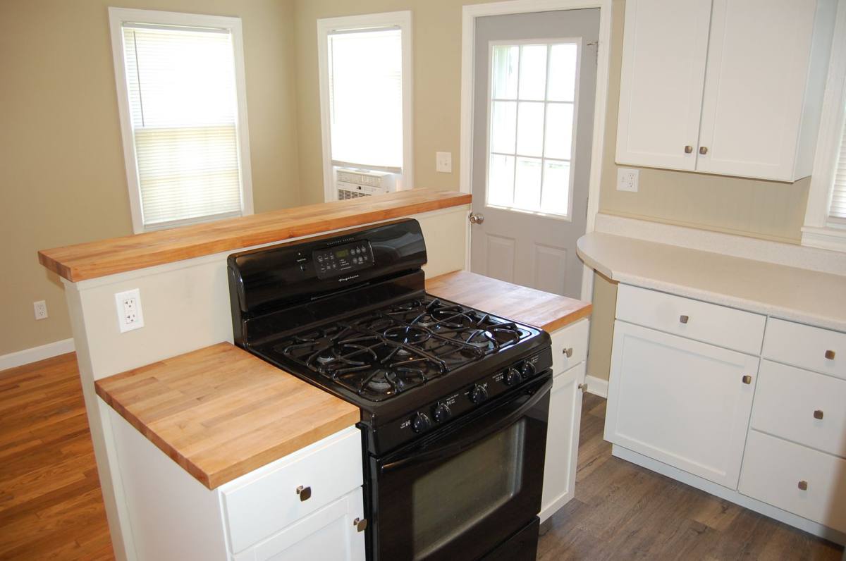Apartment for rent at 2620 Sumner St, Lincoln, NE 68502