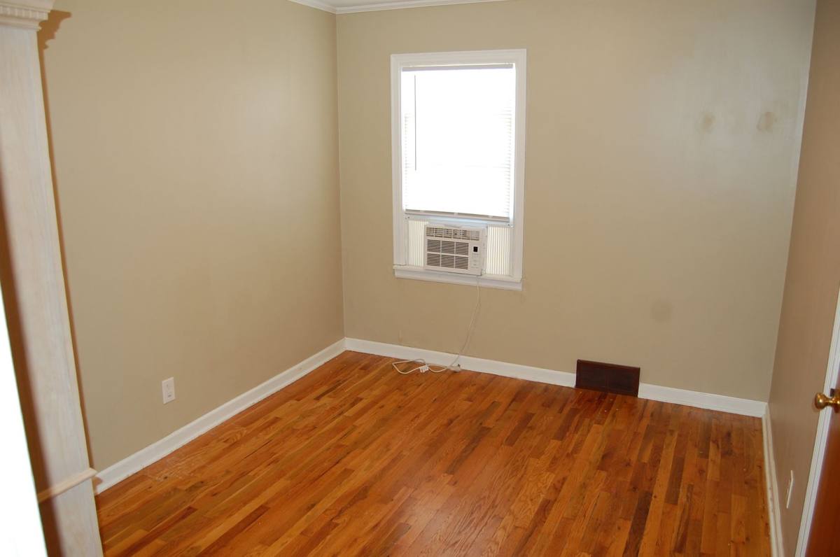 Apartment for rent at 2620 Sumner St, Lincoln, NE 68502