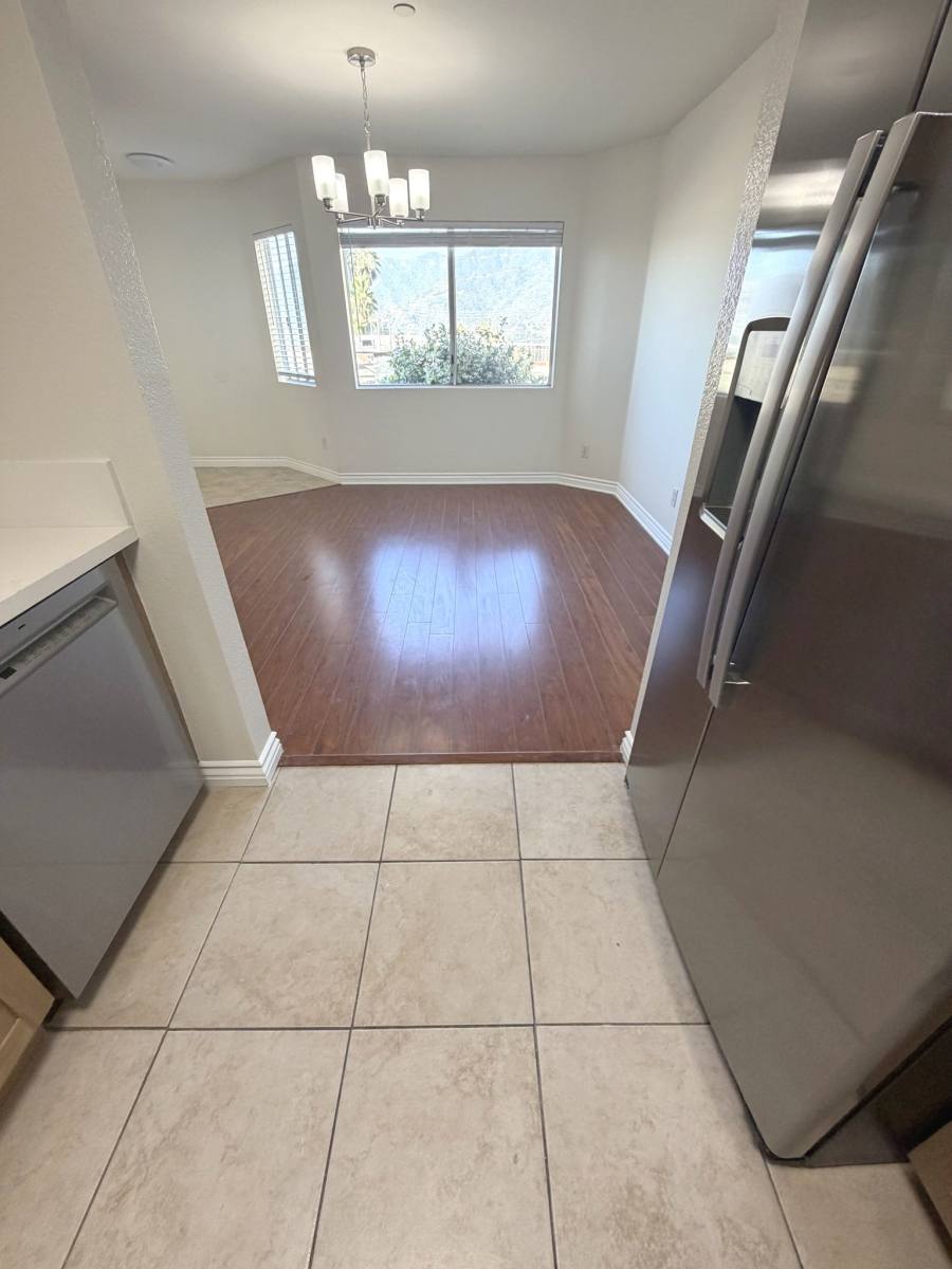 Apartment for rent at 3119 Foothill Blvd #1, La Crescenta, CA 91214