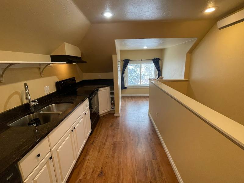 Apartment for rent at 1011 5th Ave #DUPLICATE of Apt- B, Helena, MT 59601