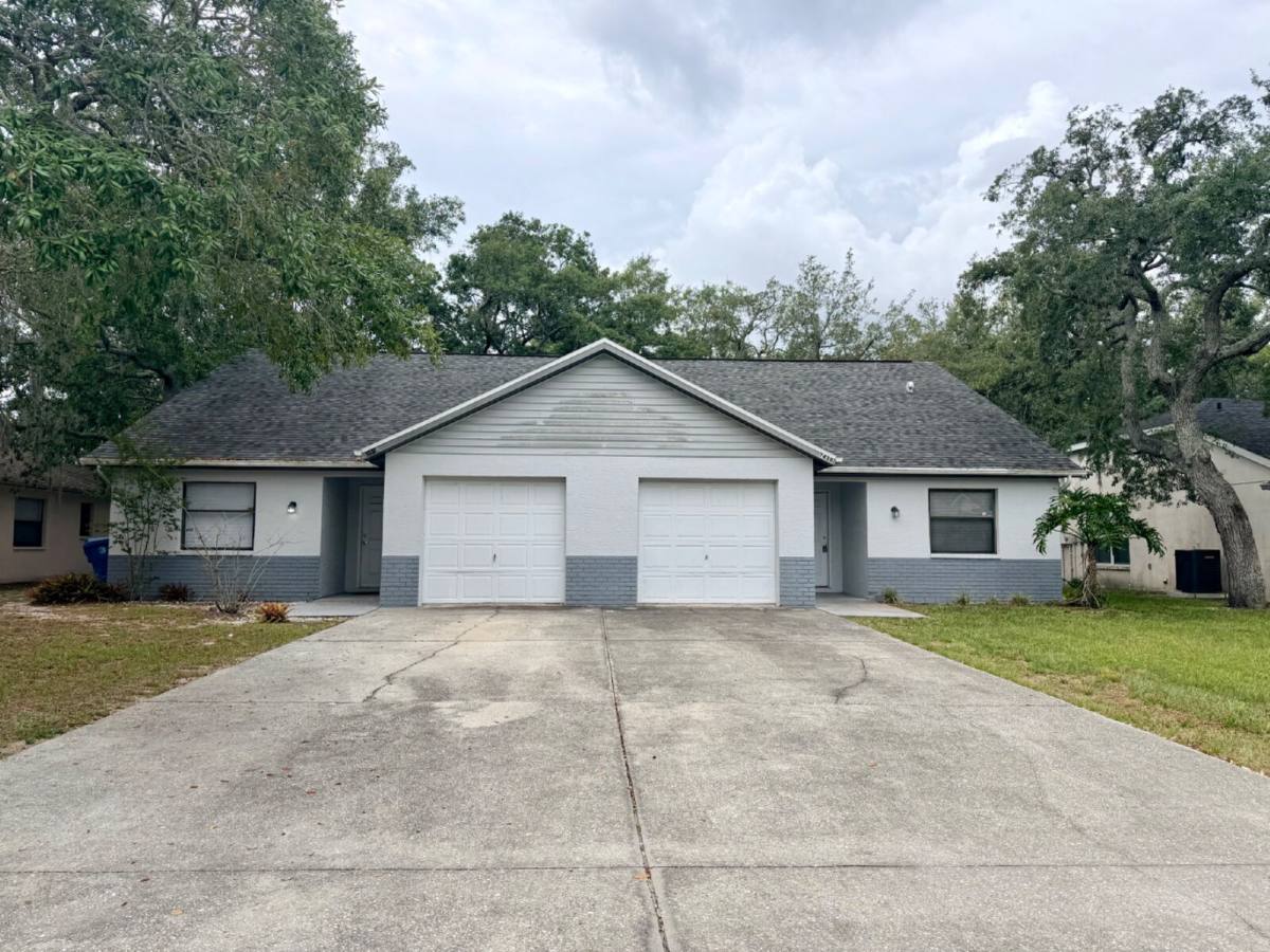 Townhouse for rent at 7438 Mead Dr, Spring Hill, FL 34606